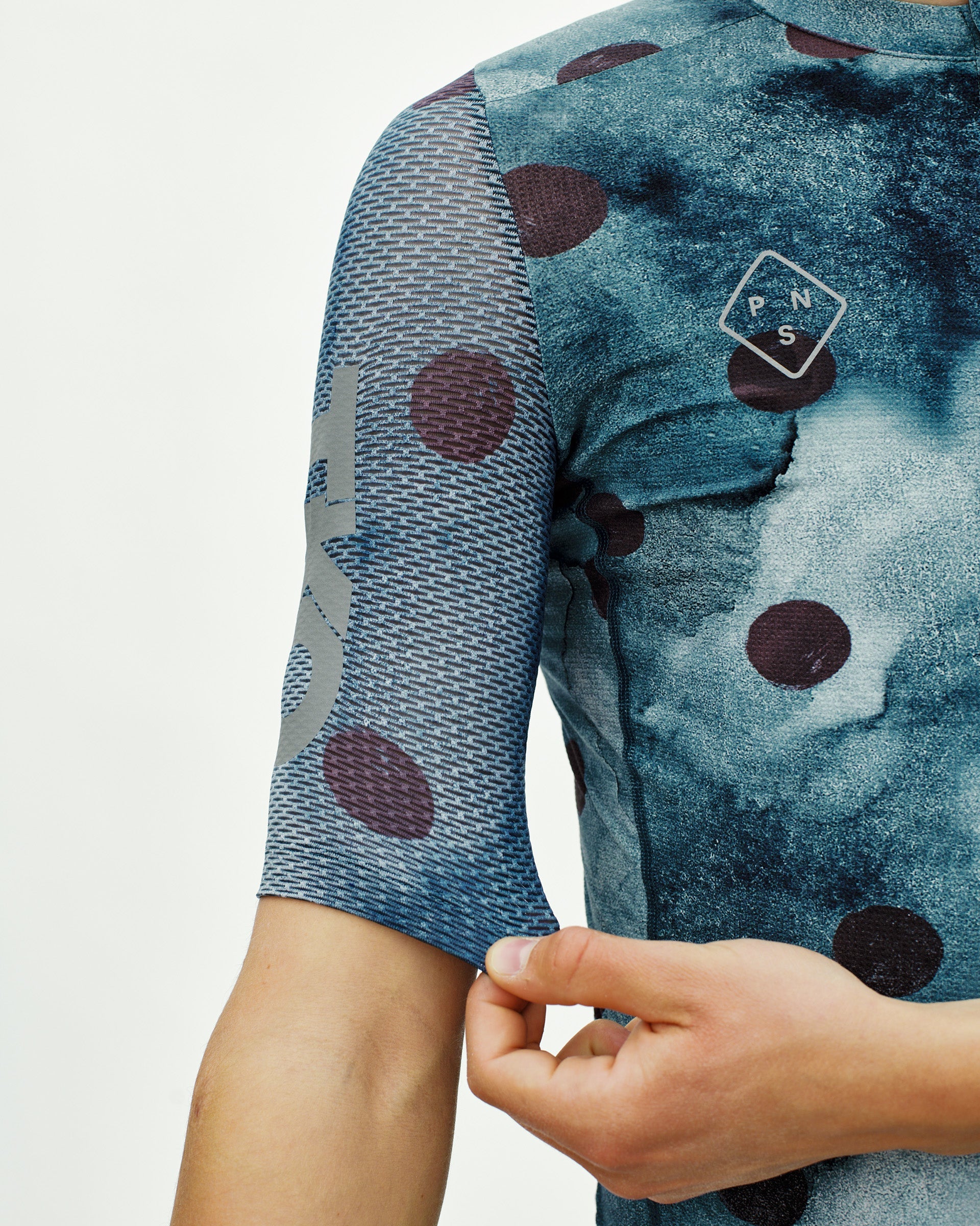 T.K.O. Essential Light Jersey